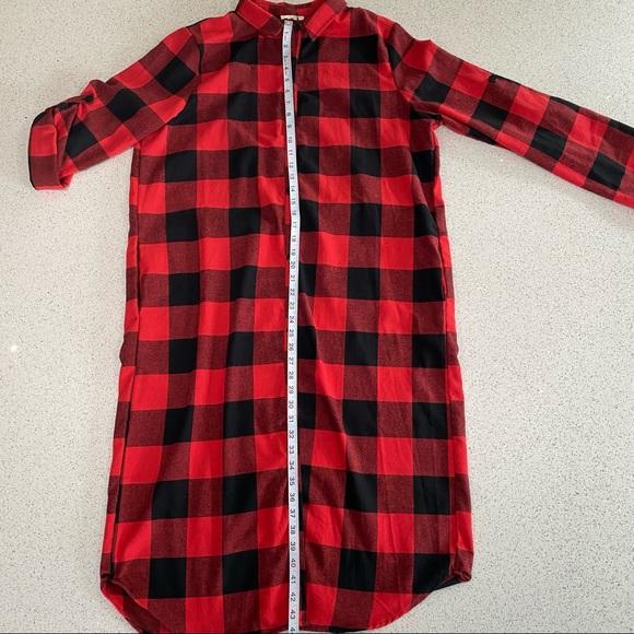 Buffalo plaid button up long shirt / dress-size L - Picture 6 of 11